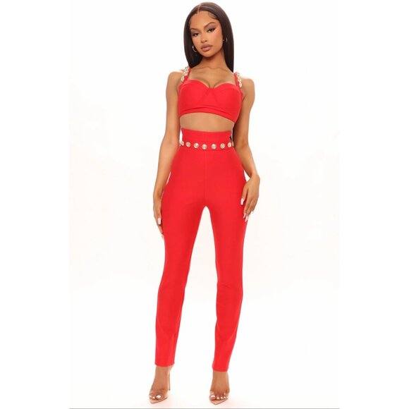 Wait Your Turn Pant Set ✦ Red & Gold Embellished ✦ Crop + High-Rise Pant Sz S - Picture 5 of 6